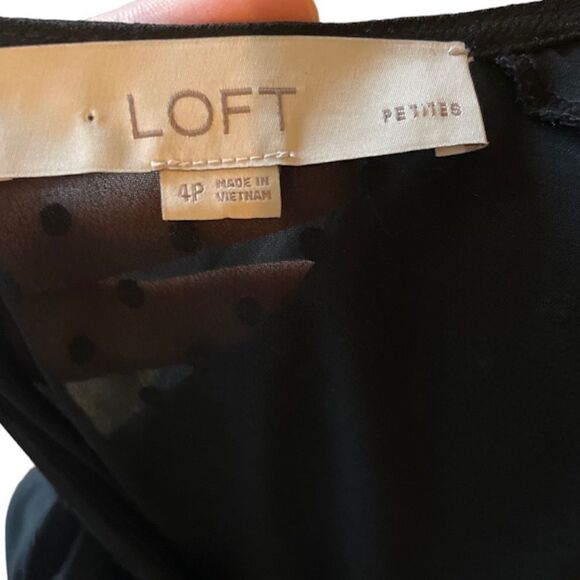 LOFT | Black Long Sleeve Shift Dress - Picture 9 of 9